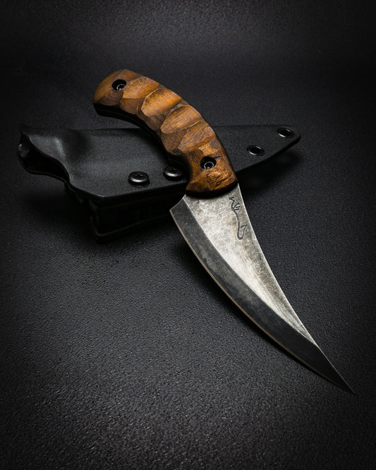 Ahriman Walnut scales